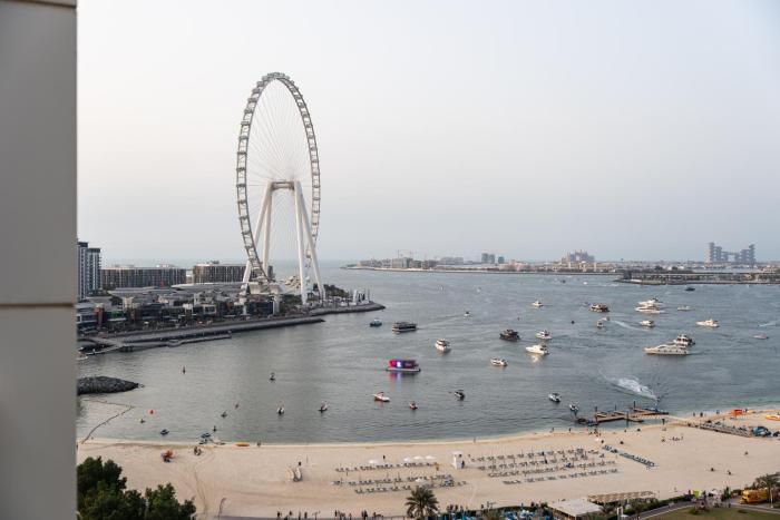 Luxury 4BR Apartment in JBR Private Beach Access