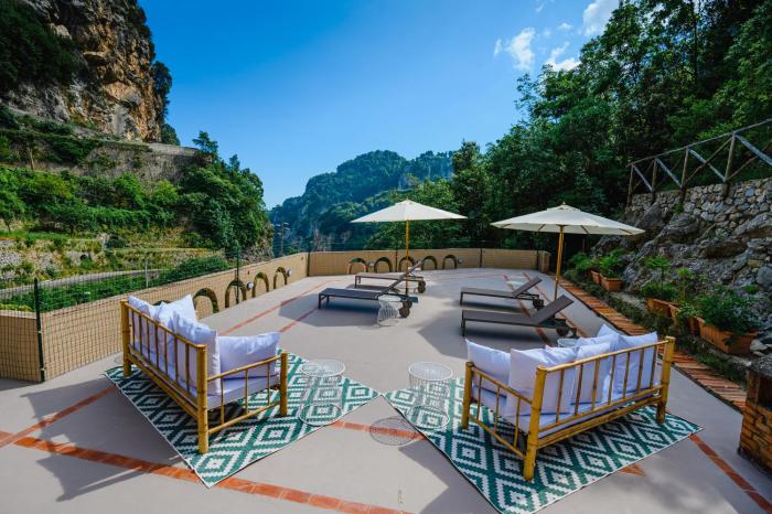 Lemon Garden Villa by Elite Villas