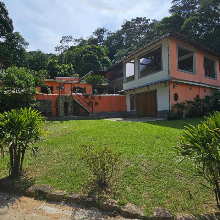 Casa tia Rosa, hospedagem familiar Guapimirim RJ