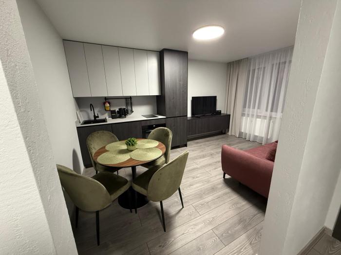 MB Livinga apartamentai Gedimino g