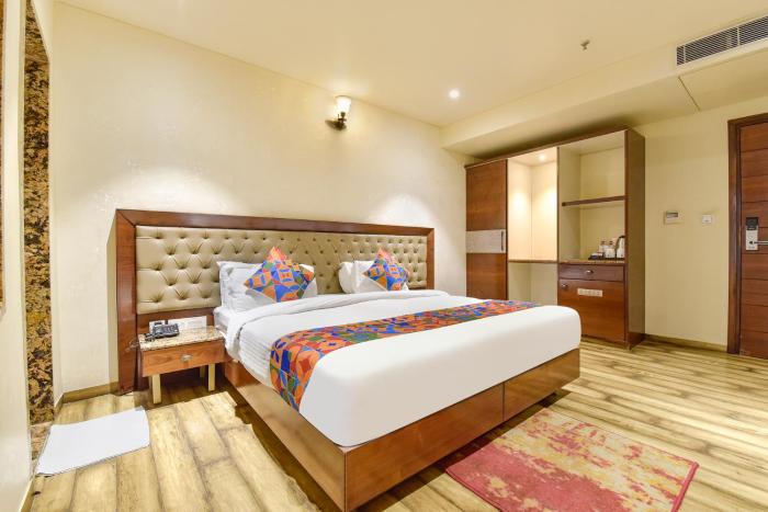 FabHotel Jaipur Luxe