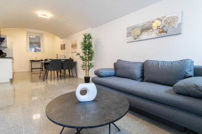 Fewomo, Moselzeit Apartment, Stilvolle Fewo für Genießer nähe Schloss