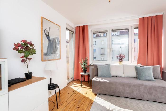 The Orange Oasis Mokotow