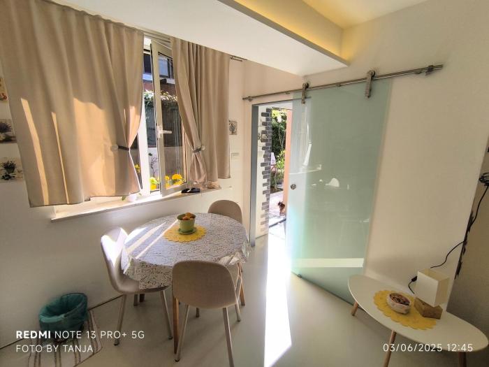 Apartma REA Izola, pergola & terassa, parking