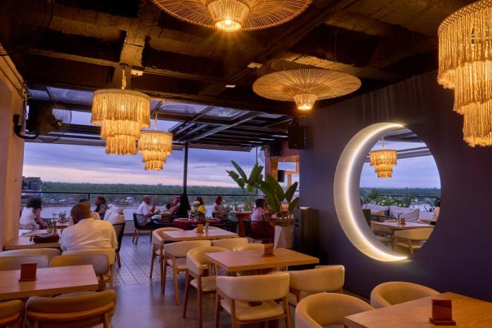 Kamaleb Farallones Hotel