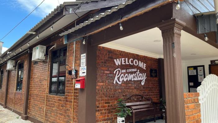 Roomstay By Abe Cottage
