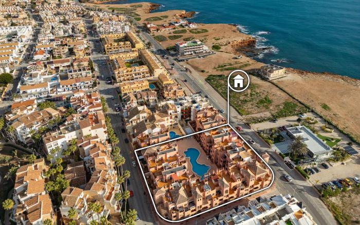 Mieszkanie przy plaży z basenem La Dama