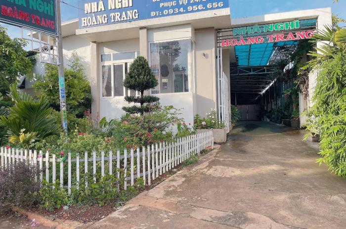 Nhà Nghỉ Hoàng Trang Hồ Ekao