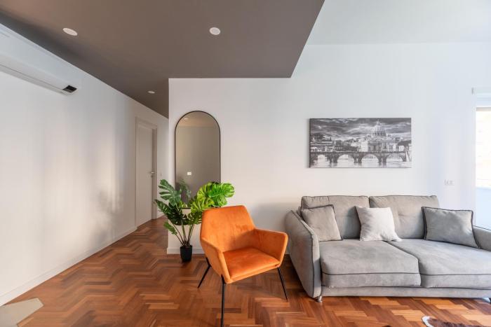 Skylife Modern 4-Bedroom Trastevere Apartment