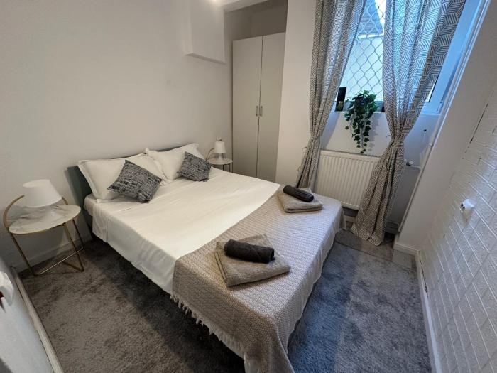 Athes Central Apartment