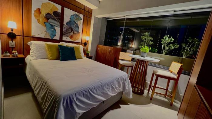 Studio Rua Pamplona, Paulista