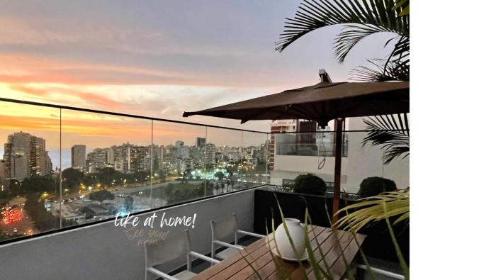 Side Sea View 2BR Apt - Barranco near Miraflores