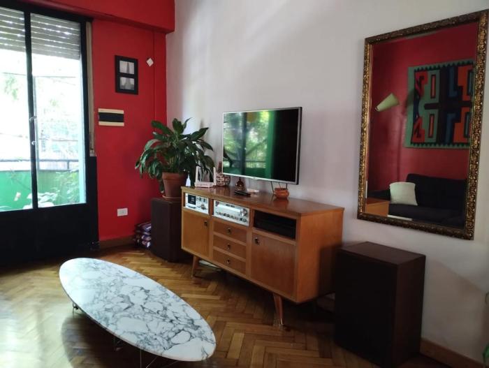 Casa amplia y luminosa con gran terraza y parrilla