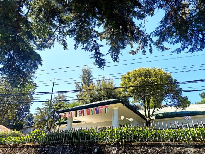 Waterfield Bungalow by Liyozi Leasiure