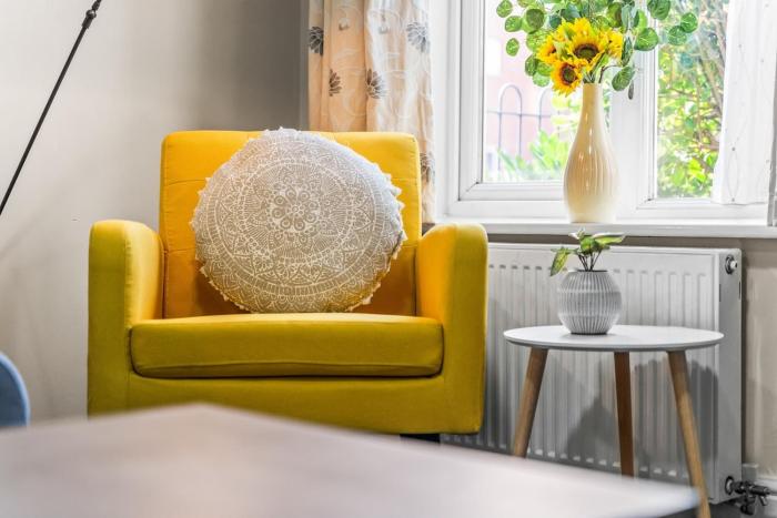 35 City Home Sleeps 8 3BDR 2 BR Bham CC 10 mins