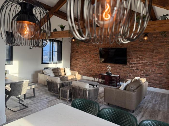 Stylish city centre Penthouse