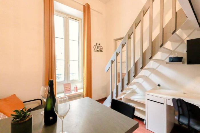 Studio Lumineux et Rénové, au cœur de la ville, NICE CENTRE