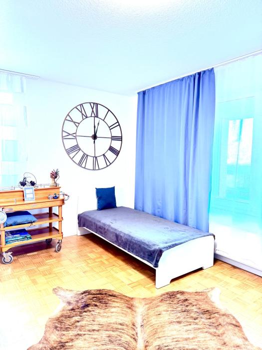 WelcomeToMessePremium Three Bedroom Apartment