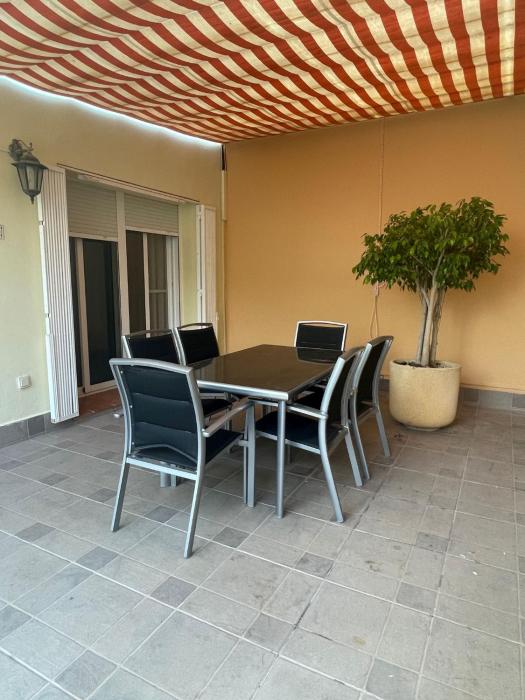 EL ESCONDITE Bahía de Vera Naturista