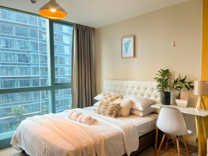 Cozy Stay In Bgc Near Uptown Mall #oursw11d1