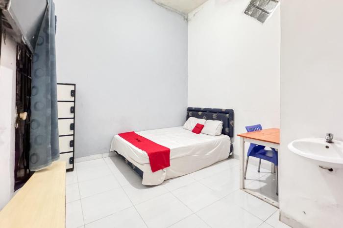 RedDoorz at Wisma Hiro Dwikora Palembang