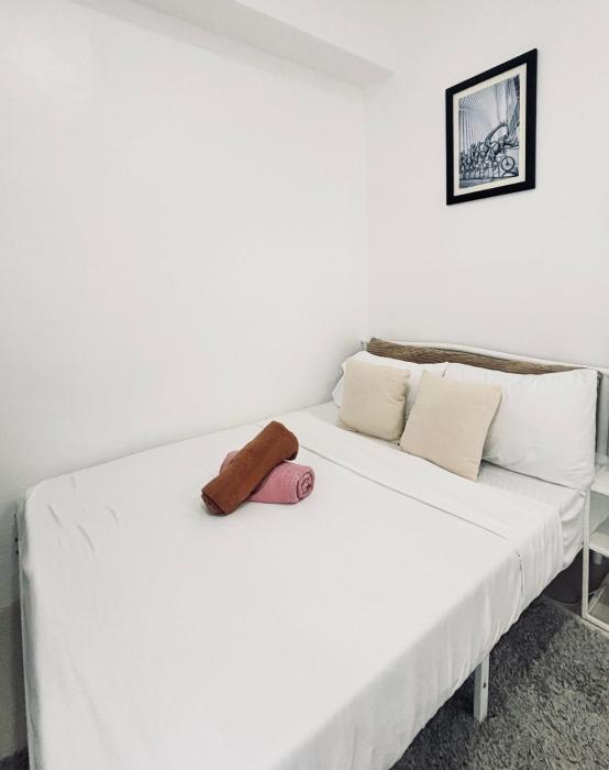 Bright Airy Urban Escape