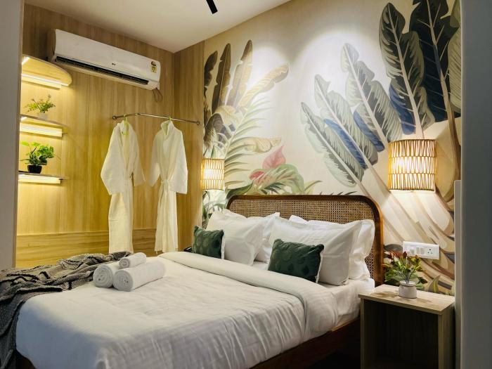 BluO Luxury Penthouse Staycation - Bathtub, Private Rooftop & Garden - Gurgaon