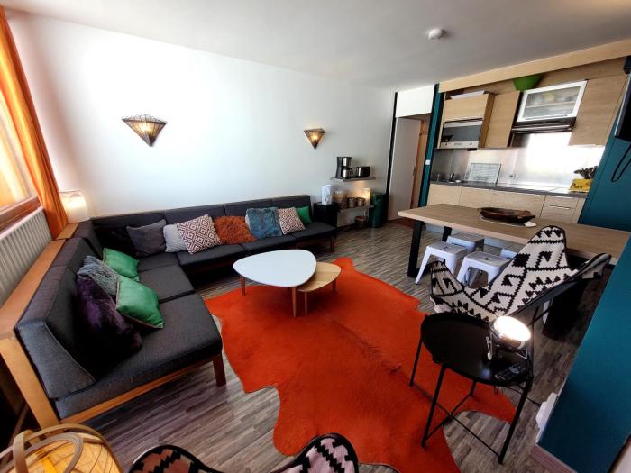 Appartement rénové 2 pièces pour 6 personnes à 50m des pistes, calme, balcon vue Mont Blanc - FR-1-181-2554