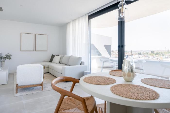 Stylish Luxury Suite with Terrace in Higueron