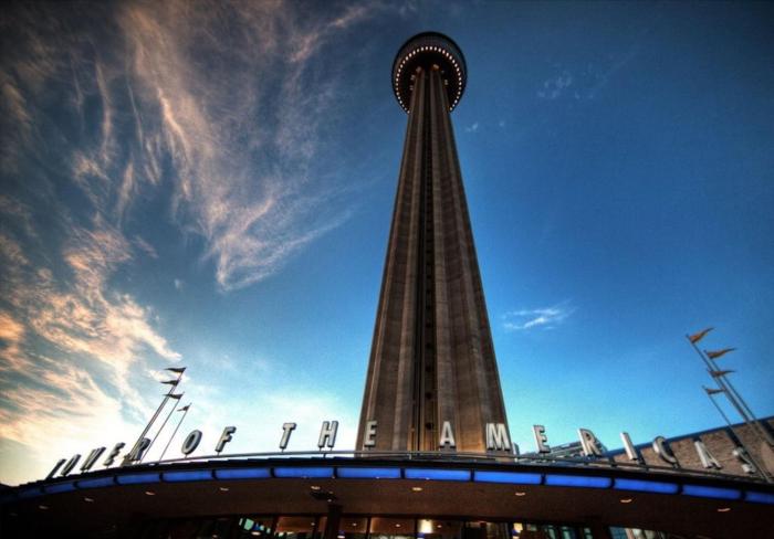 Cozy Room 2 Full Beds near Frost Bank Stadium WB2