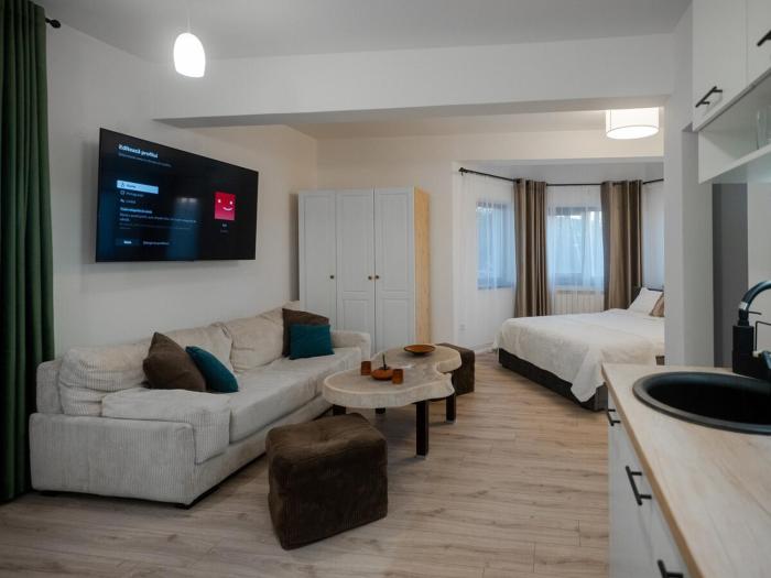 The Urban Retreat - Amelie Charm