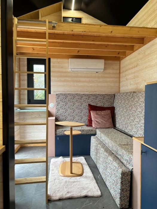 Tiny House au coeur dune petite cité de caractère à Saulges