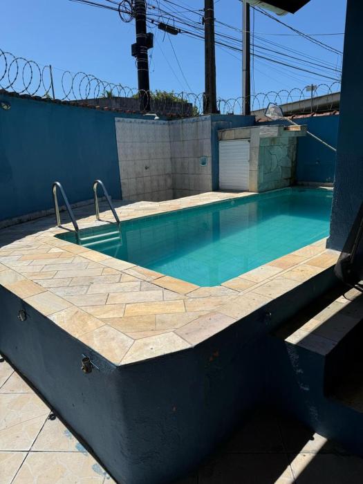 Mongaguá com piscina
