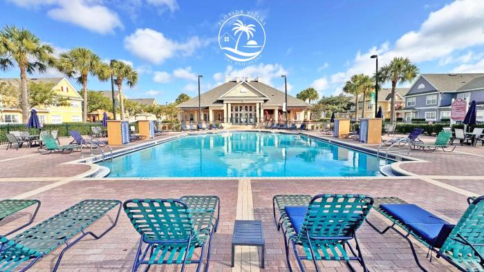 Villas at Seven Dwarfs - Close to Disney