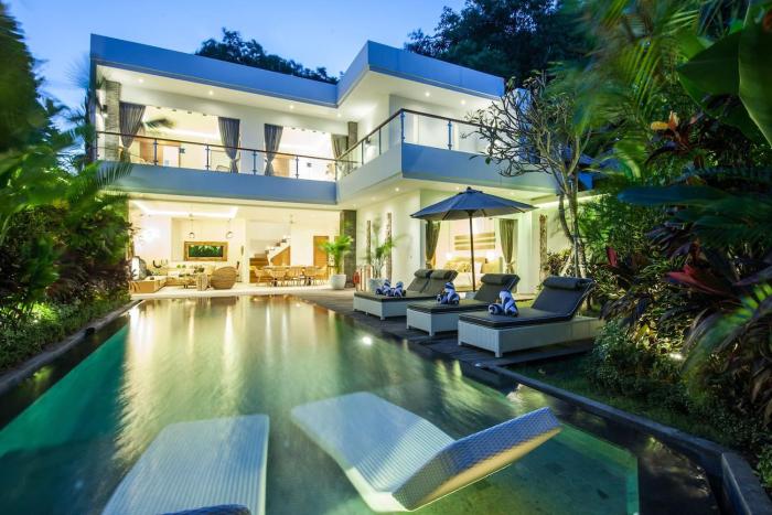 Amazing 4 bd villa in the heart of Seminyak