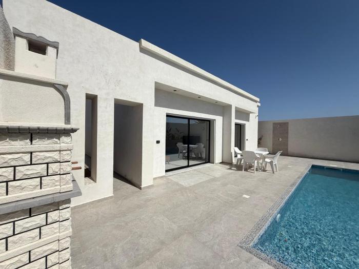 Villa PALMAZUR Djerba sans vis a vis