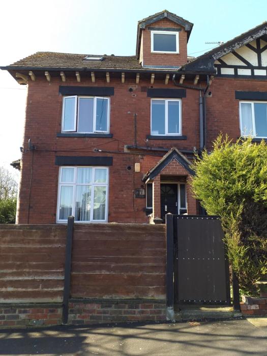 Studio in Leeds - Sleeps 2