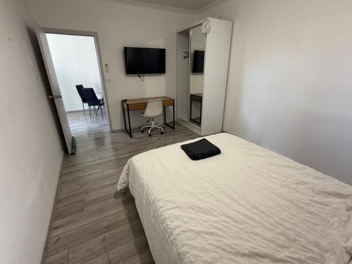 1 Bedroom Entire House