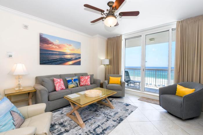 Silver Beach Towers W502