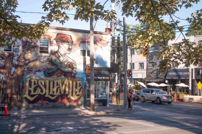 Casa Hotel Elegant 2BR Suite in Leslieville