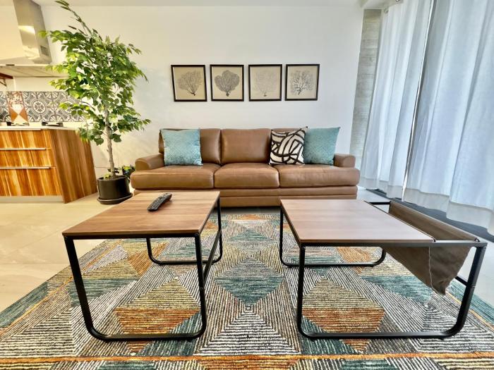 Downtown Tijuana 1 BR Ave Revolucion Suite 1st floor