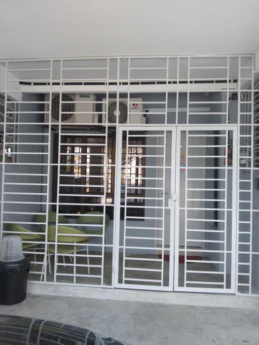 Afeena Homestay Bandar Tasik Kesuma
