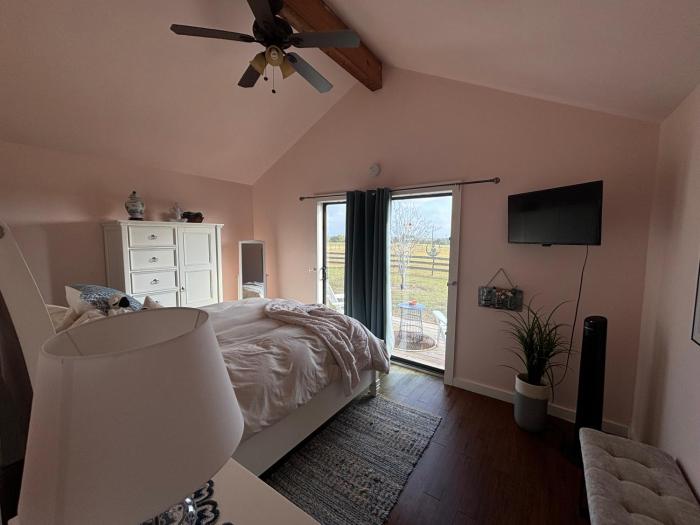 Skull Creek Ranch Cottage