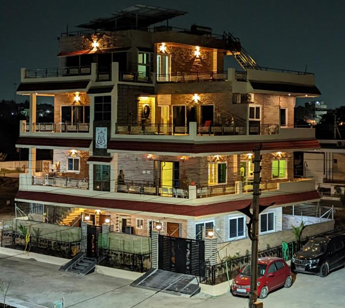 Barlas Home Stay Luxury 2BHK