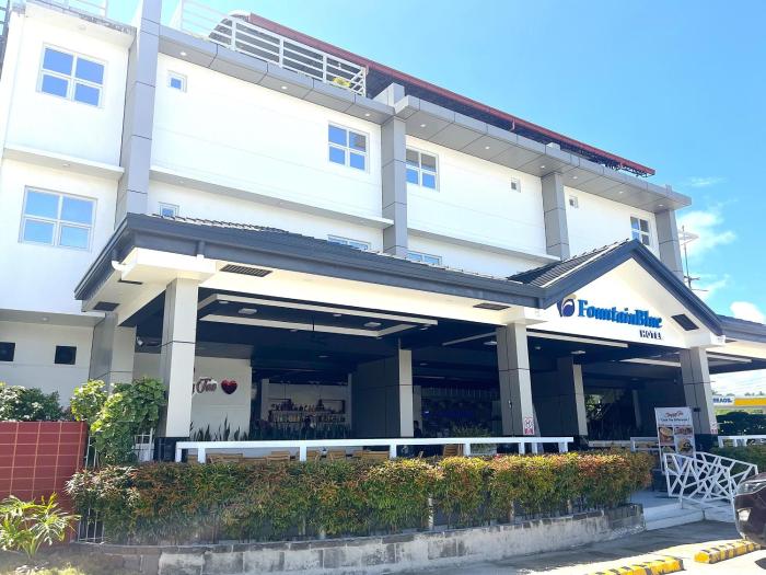 FountainBlue Hotel and Banquet Hall