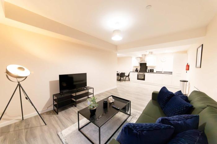 Spacious & Contemporary 2 Bed Manchester Apartment