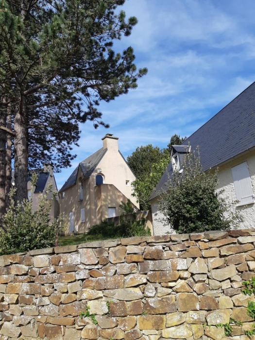 Calmos Cottage