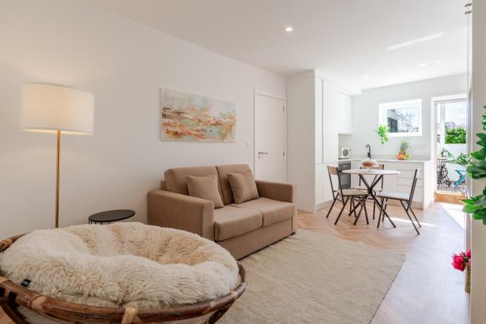 Stylish Studio w Charming Terrace by HostWise