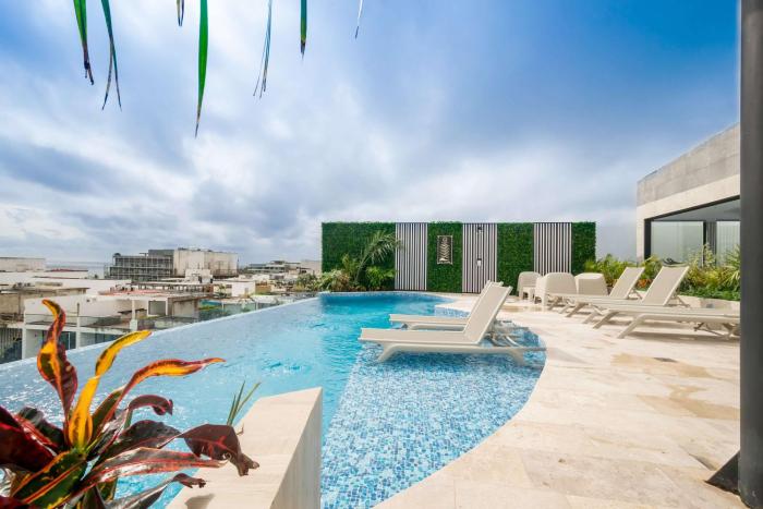 Chic Studio, Oceanview Roof Pool, Balcony, Gym
