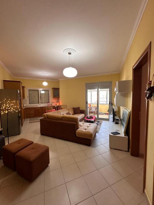 Vema Apartment, Vlore